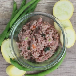 Oma's Pride Woof Complete Canine Turkey Recipe -Peticlean Shop woofcomplete turkey lifestyle 03 25859.1658428028